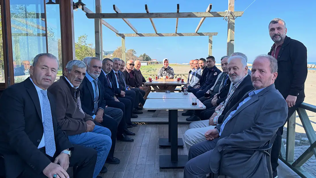 Abana'da Muhtarlar Günü Buluşması