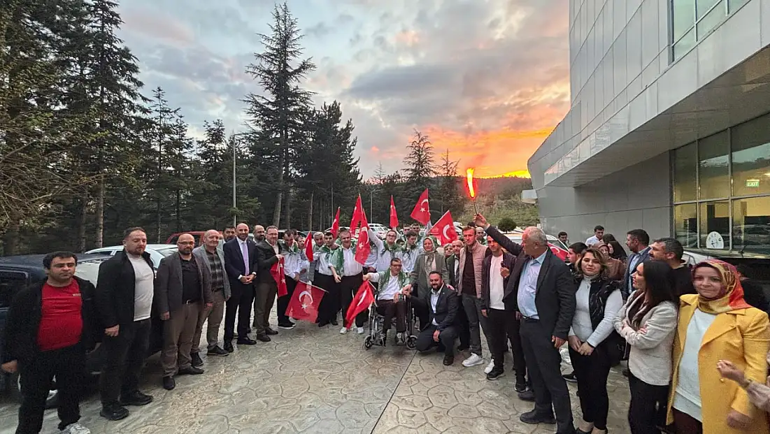 AK Parti Merkez İlçe Başkanı Özdemir: ‘Sevgiyle, Tüm Engelleri Birlikte Aşacağız’