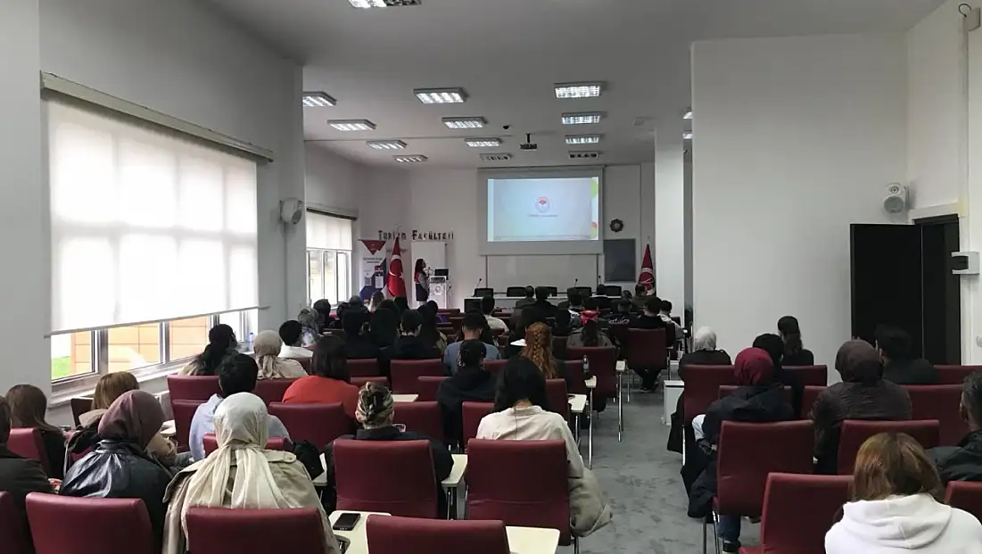 Geleceğin Şeflerine Gıda İsrafı Eğitimi Verildi