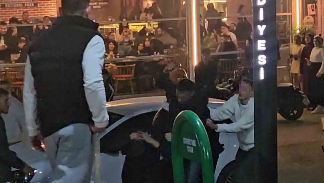 Karabük'te tekmeli yumruklu kavga: 1 yaralı