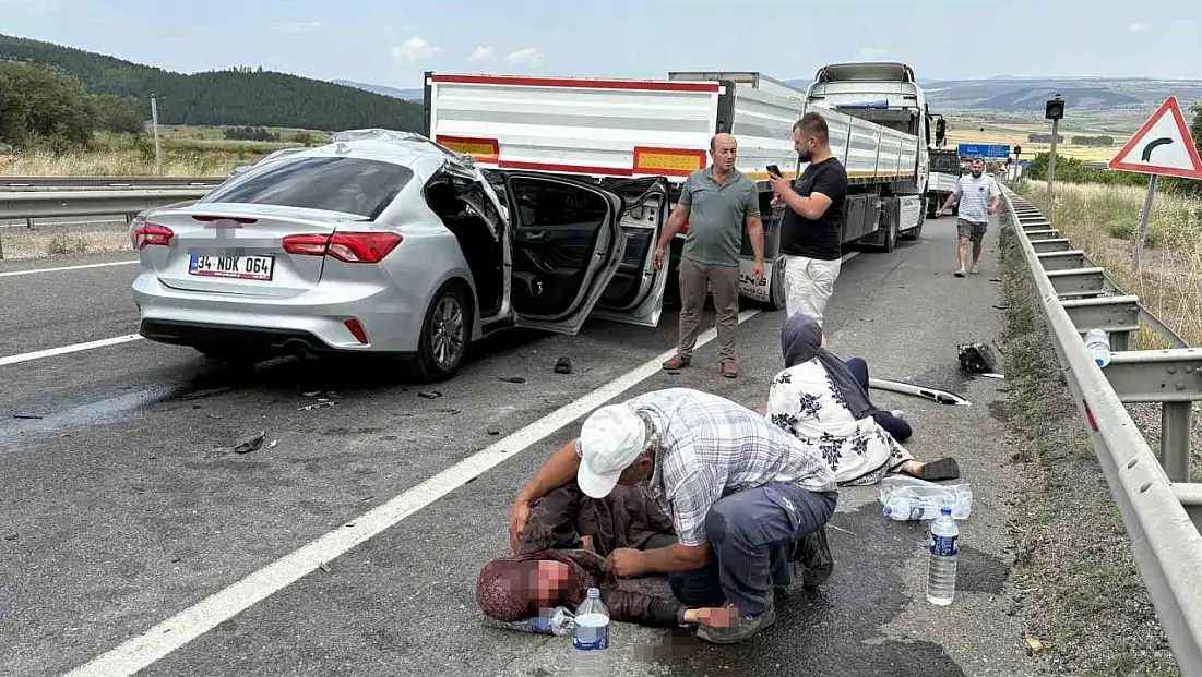 Kemikli Rampaları'nda feci kaza: 1 ölü, 8 yaralı