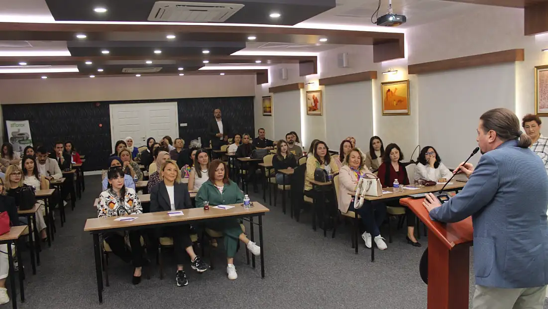 Kozmetoloji Eğitimi Gerçekleştirildi
