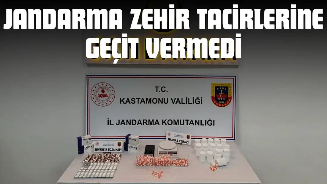 Jandarma Zehir Tacirlerine Geçit Vermedi