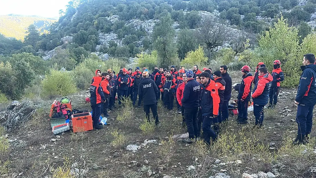 Yazılı Kanyon'da Mahsur Kalan 10 Kişi Kurtarıldı