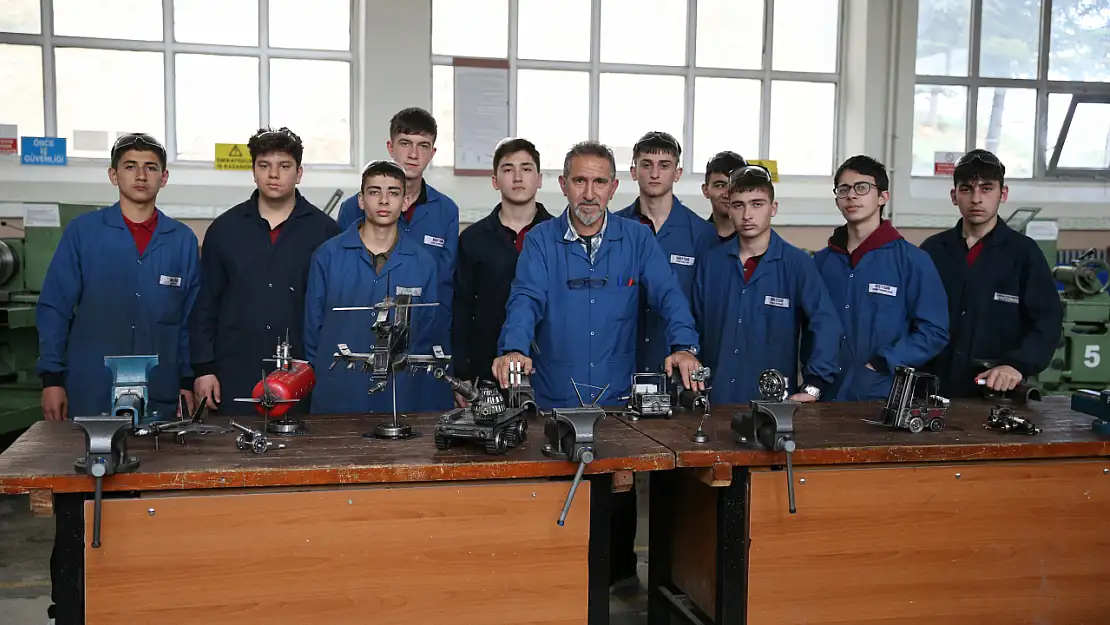 Atık Metaller Sanata Dönüşüyor
