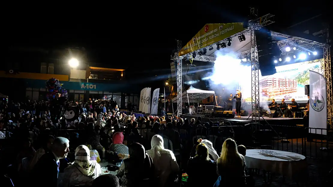 Festivalde AVM Müjdesi