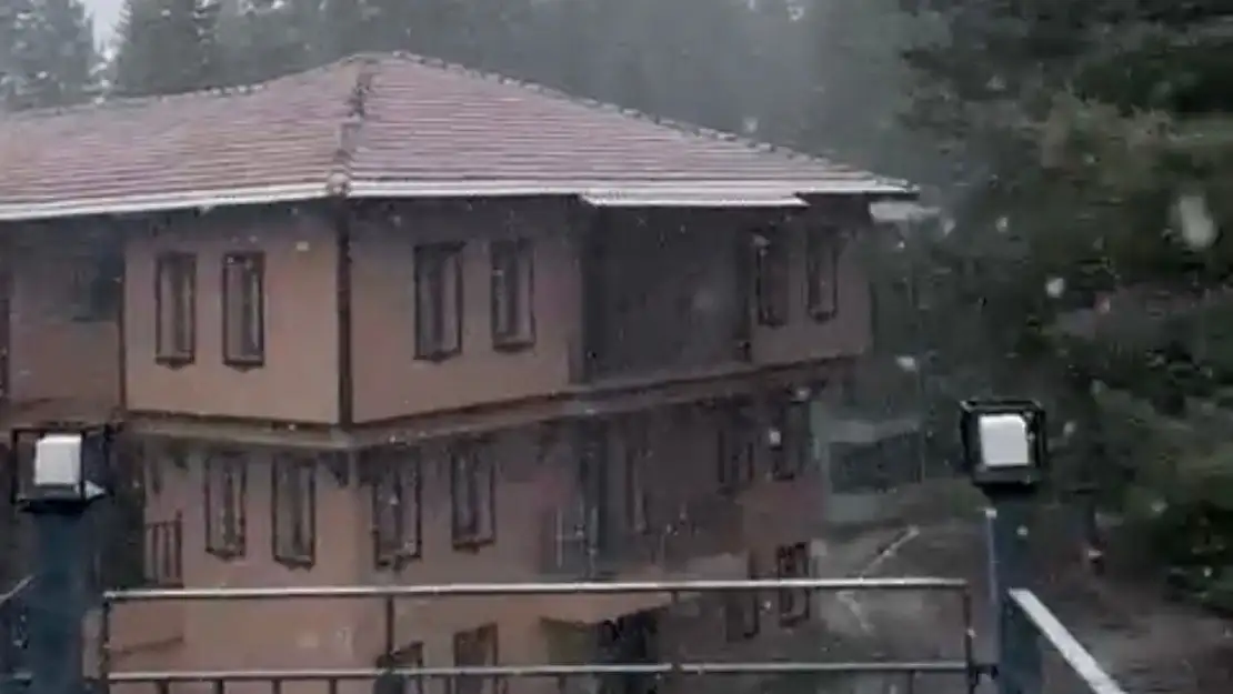 Ilgaz Dağı'nda Kar Yağışı Etkili Olmaya Başladı