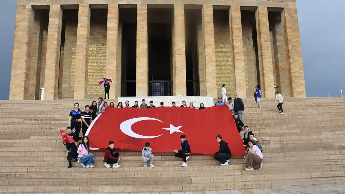 Öğrenciler Ankara'yı Gezdi