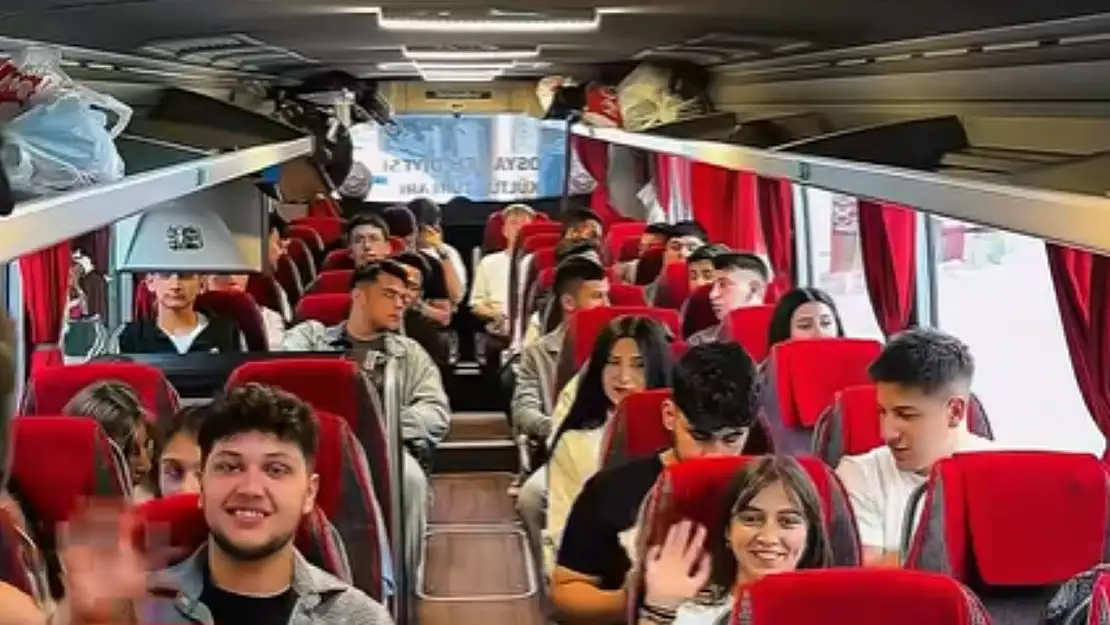 Şerife Bacı'nın Torunları Çanakkale Yolunda