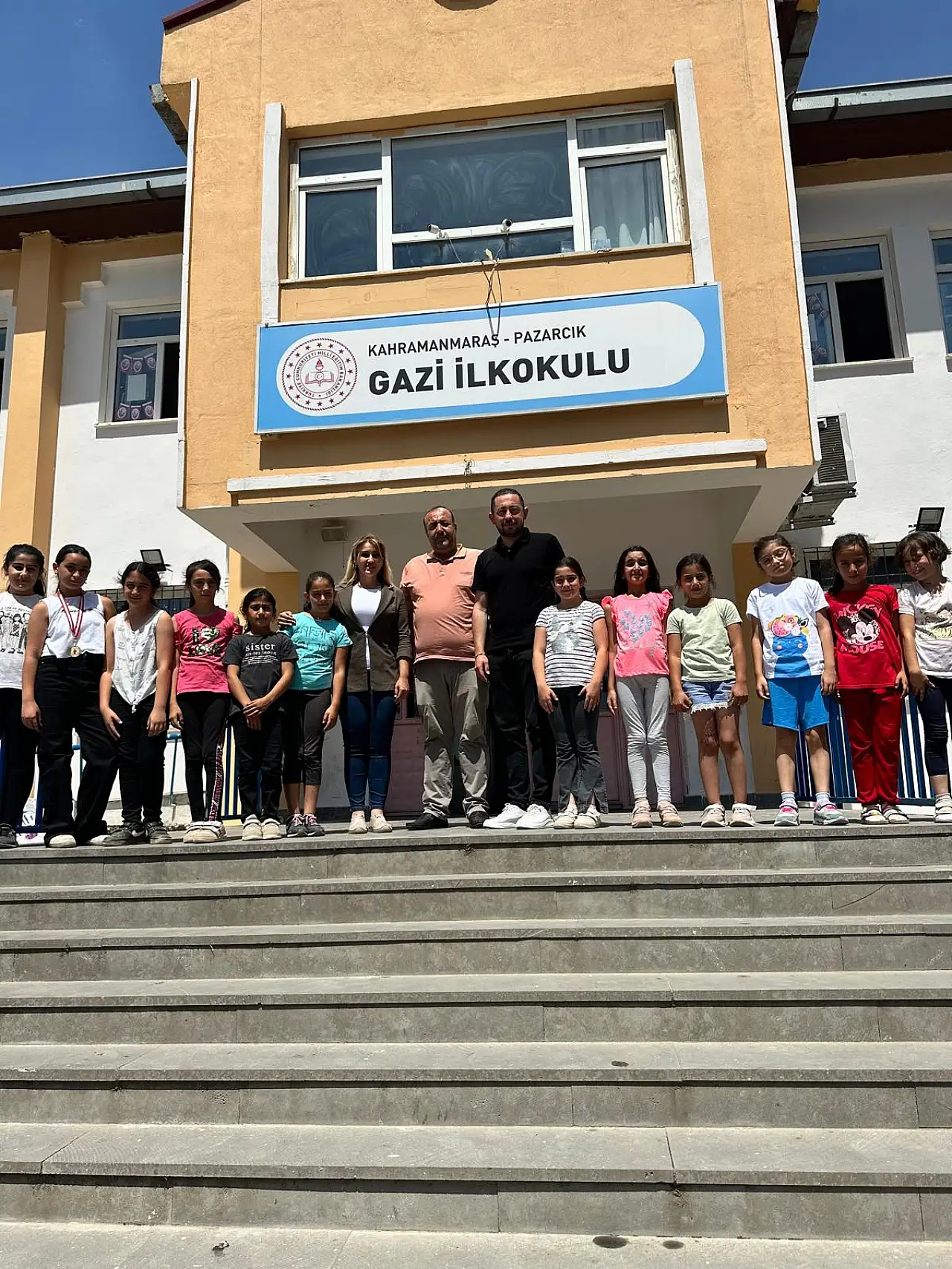 Acacia Maden Çocuklarla Umut Aşıladı