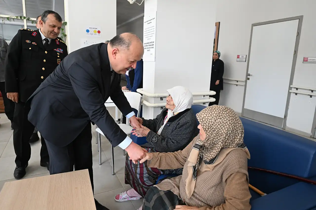 Vali Dallı'dan Kurban Bayramı Ziyaretleri