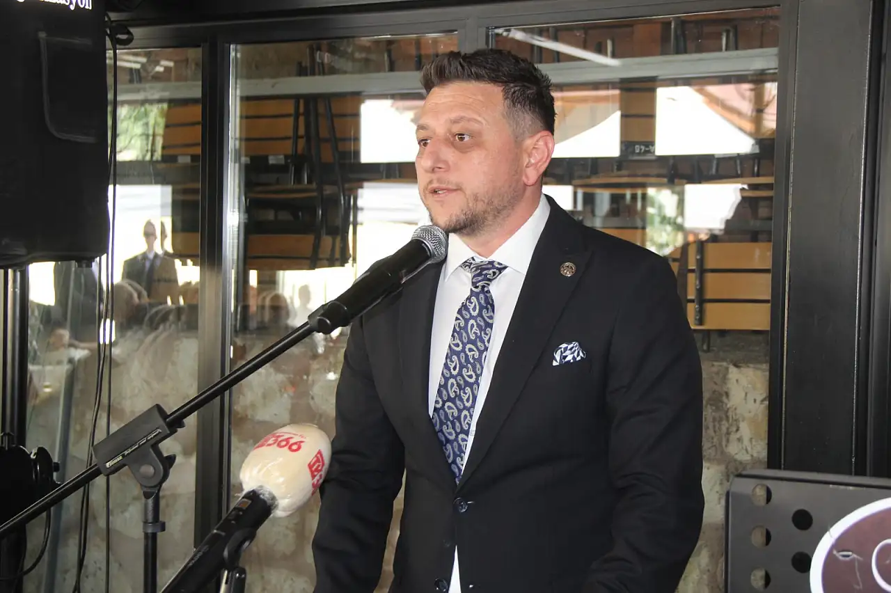 KAS-DER'in Yeni Başkanı Sarsıkoğlu