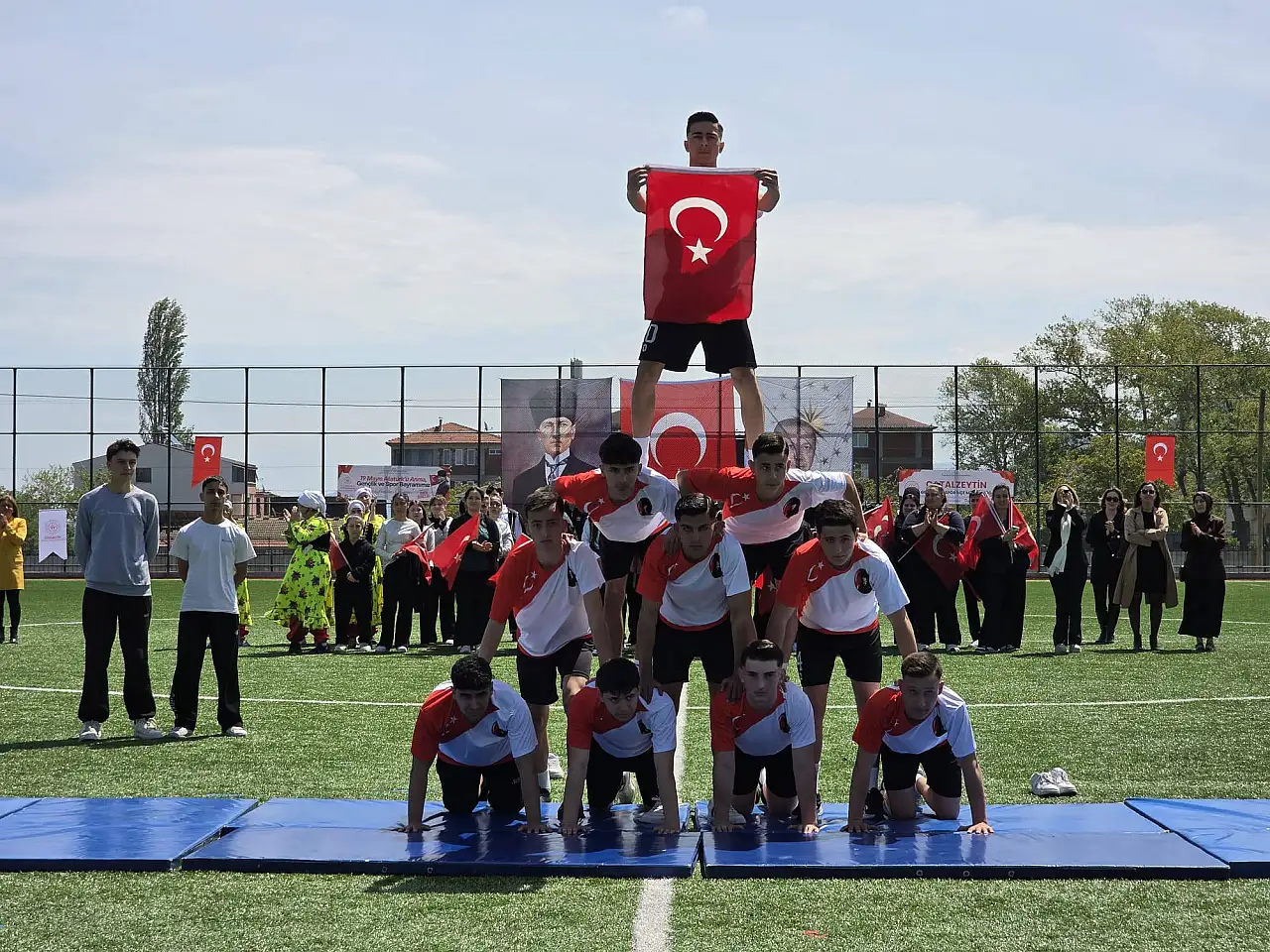19 Mayıs Atatürk'ü Anma, Gençlik Ve Spor Bayramı Çatalzeytin'de Kutlandı