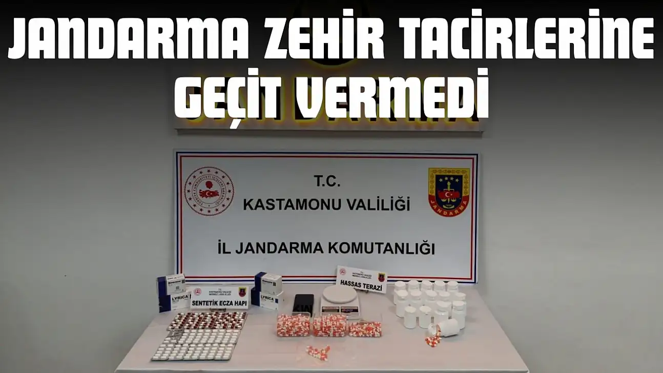 Jandarma Zehir Tacirlerine Geçit Vermedi