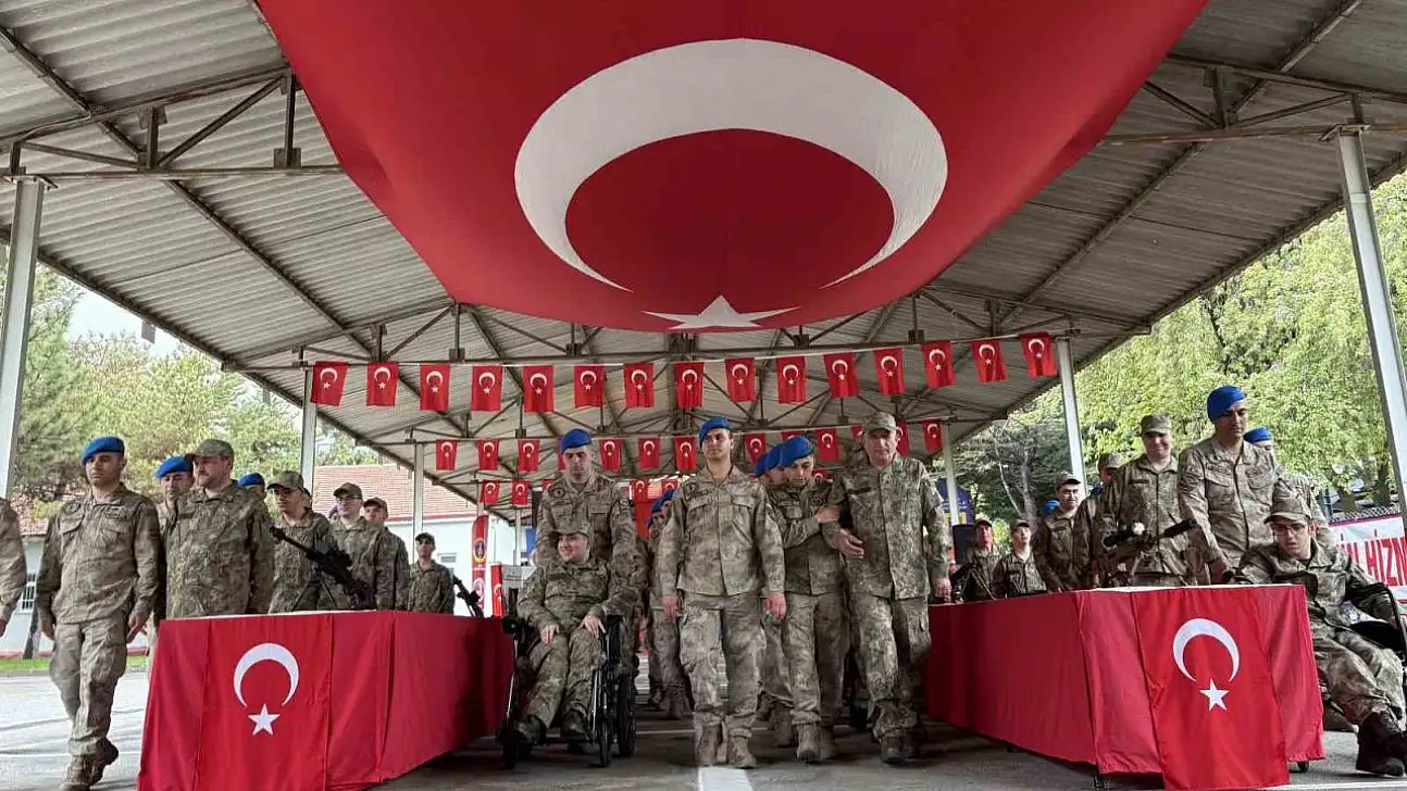 Özel Bireyler Üniforma Giyip Yemin Etmenin Gururunu Yaşadı