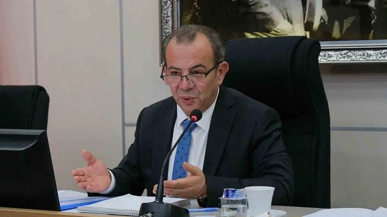 Tanju Özcan'ın da aralarında bulunduğu 19 sanıklı davada ara karar açıklandı