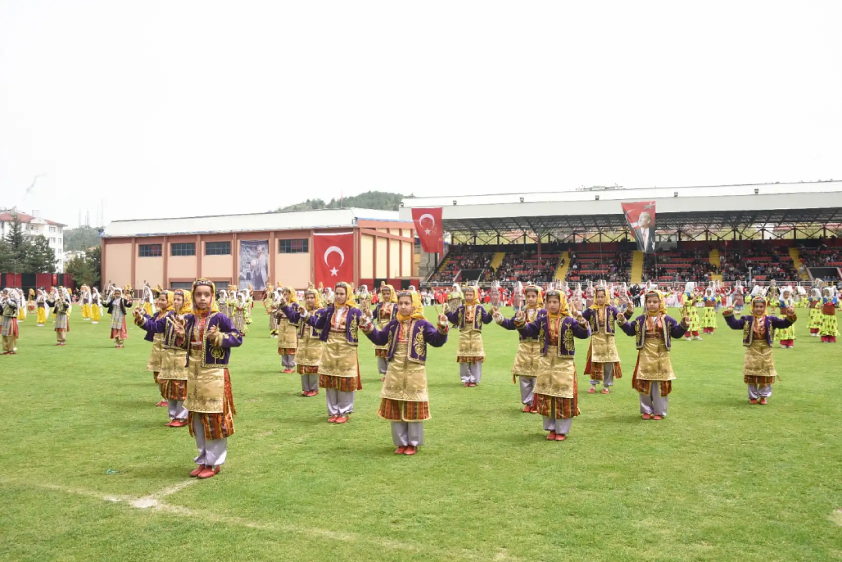 23 Nisan Coşkusu Gazi'de Doruğa Ulaştı