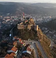 Değişen Zamana Rağmen Komşuluk Bağları Gücünü Koruyor