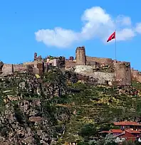 Kastamonu Kalesi'ni Kim Yaptı? Yaklaşık 1000 Yıllık Tarihiyle Şehrin En Büyük Simgesi