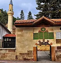 Asa Suyunun Zemzemle Aynı Olduğuna İnanılıyor
