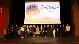'Patikalar' belgeseli kanserle mücadele eden kadınların tanıklıklarını ekrana taşıdı