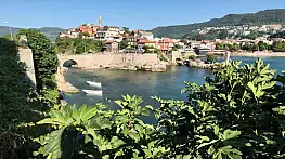 Amasra 3 günde nüfusunun 16 katı ziyaretçiyi ağırladı