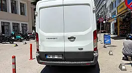 Bolu'da geri manevra yapan panelvan yaşlı kadına çarptı
