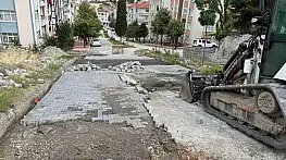Boyabat'ta bozulan yollar onarılıyor