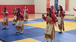 Çorum'da gençler ve çocuklar gösterileriyle alkış topladı
