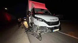 Çorum'da kamyonetle çarpışan motosikletin sürücüsü hayatını kaybetti