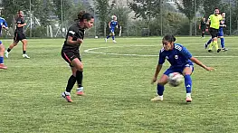 Hazırlık maçı: Beşiktaş Kadın Futbol Takımı: 3 - FOMGET: 1