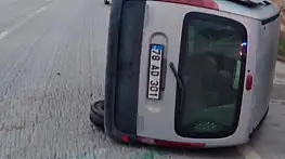Karabük'te çarpışan otomobillerden biri devrildi: 1 yaralı