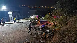 Karabük'te işçi servisi elektrik direğine çarptı: 6 yaralı