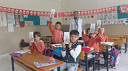 Sağlık Ekipleri Okul Okul Gezip Hijyeni Anlattı