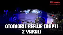 Otomobil Refüje Çarptı: 2 Yaralı