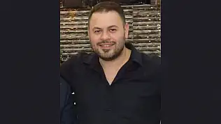 Kalbine Yenik Düştü
