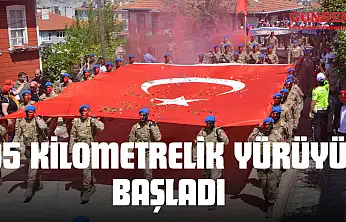 Atatürk Ve İstiklal Yolu Yürüyüşü Başladı