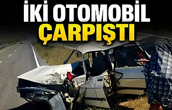 İki Otomobil Çarpıştı