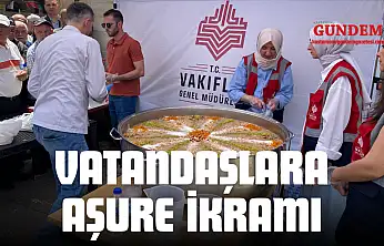 Nasrullah Meydanı'nda Vatandaşlara Aşure İkramı