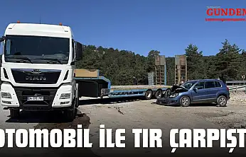 Otomobil İle Tırın Çarpıştığı Kazada 4 Kişi Yaralandı