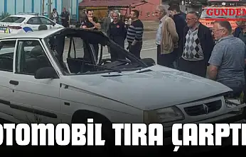 Otomobil Tıra Çarptı!