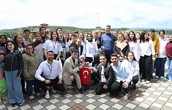 Özel Bireyler Geri Dönüşüme Dikkat Çekti