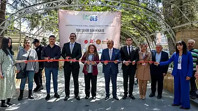 'Bir Şehir, Bin Hikâye' Fotoğraf Sergisi Açıldı