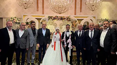 Erdal Ve Merve Hayatlarını Birleştirdi