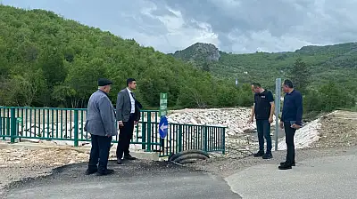 Pınarbaşı'nda Yol Çalışmaları Ve Anaokulu İhtiyaçları Yerinde İncelendi