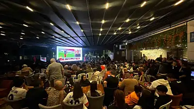 Tarihinde ilk kez Süper Lig maçına çıkan Çorum FK'ya taraftarından büyük destek