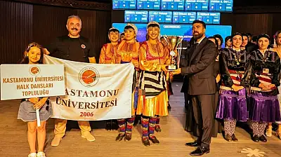 Ünilig Halk Dansları'ndan Türkiye 2'nciliği