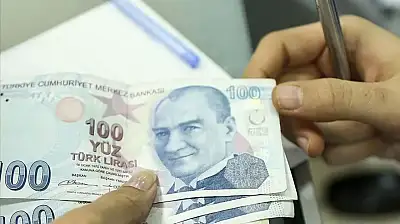 Üniversite Öğrencilerine Burs Desteği