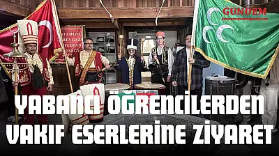Yabancı Öğrenciler Yöresel Kıyafetler Giyip Halk Oyunu Oynadı