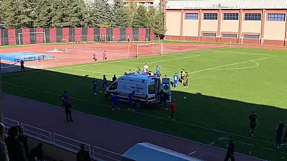 Ahmet Yazar Hastaneye Kaldırıldı!
